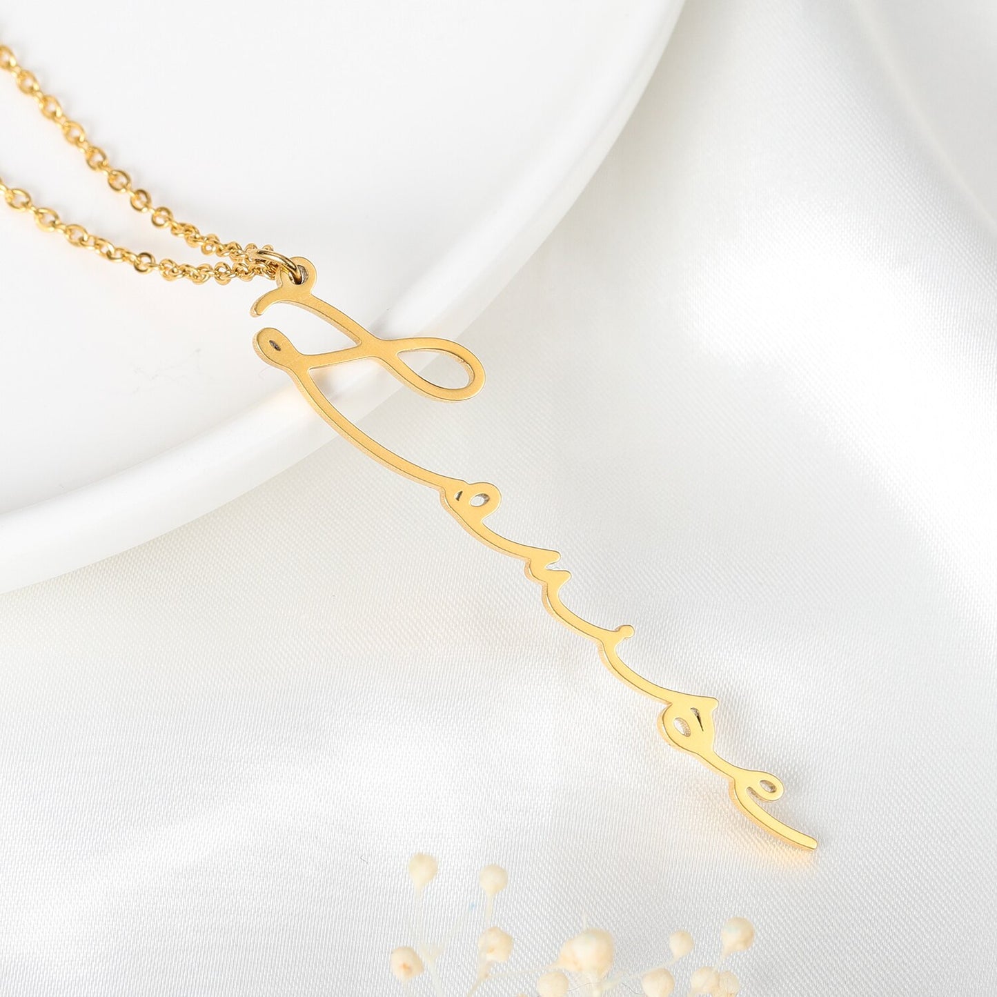 Signature Drop Name Necklace In Sterling Silver